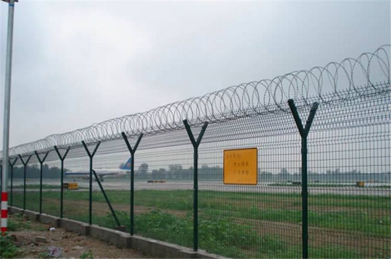 機(jī)場護(hù)欄網(wǎng)規(guī)格